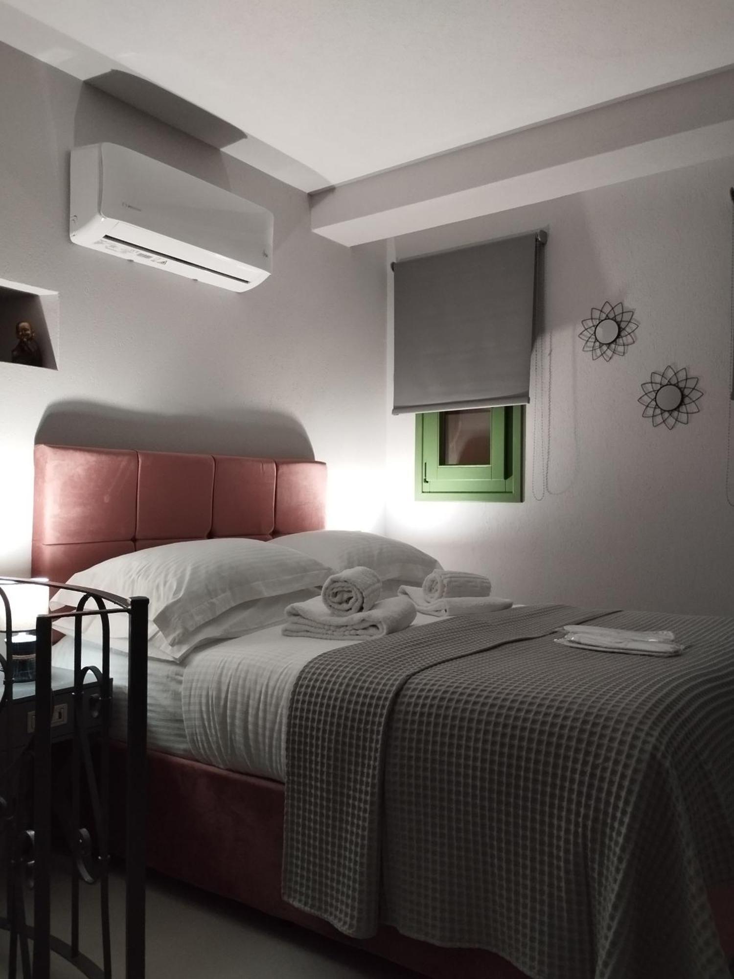 Apartment Art Gray Maisonette Chios Town