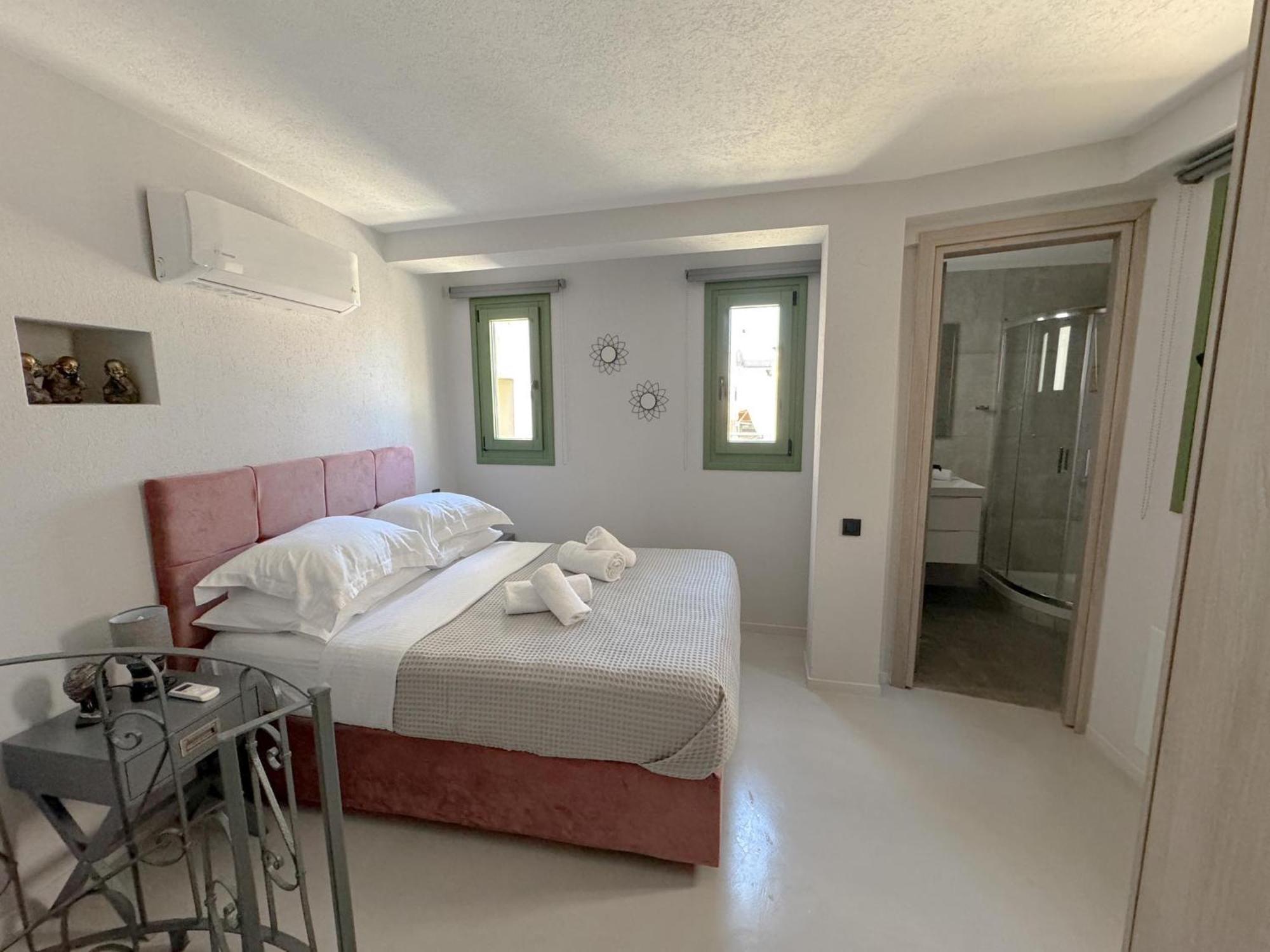 Apartment Art Gray Maisonette Chios Town